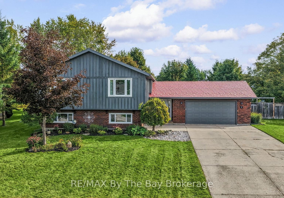 2-red-oak-drive-wasaga-beach-ontario-s13819576