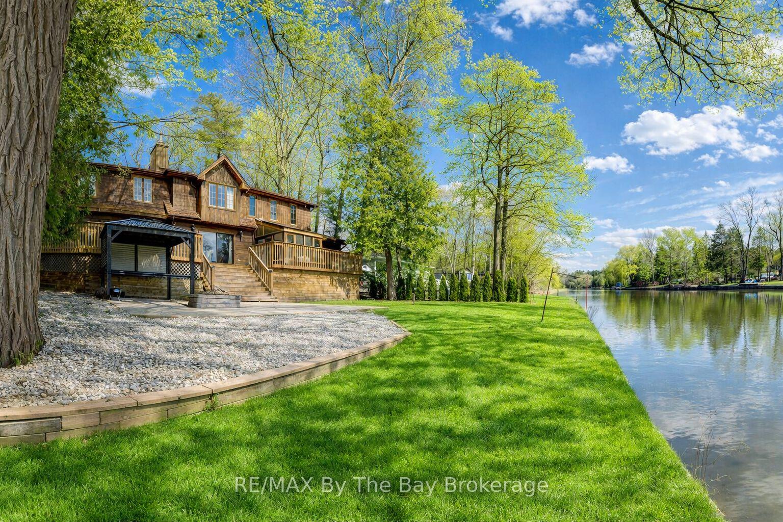 646-oxbow-park-drive-wasaga-beach-ontario-s13819848