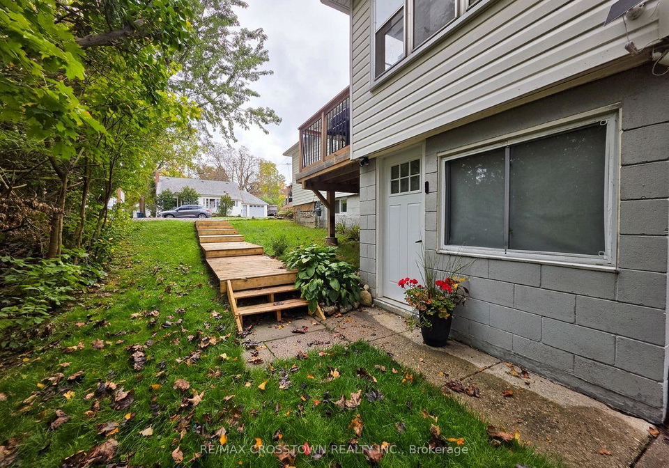 64-bleeker-street-orillia-ontario-s13819926