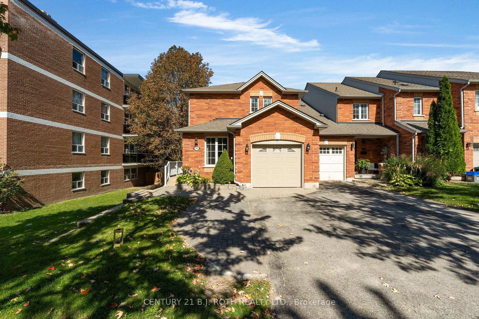 102-holgate-street-barrie-ontario-s13822094
