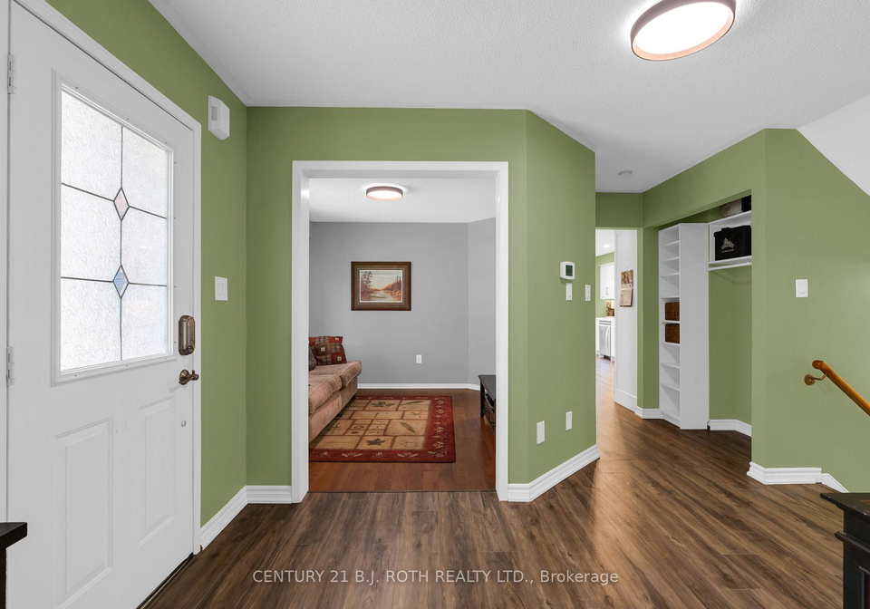 102-holgate-street-barrie-ontario-s13822094