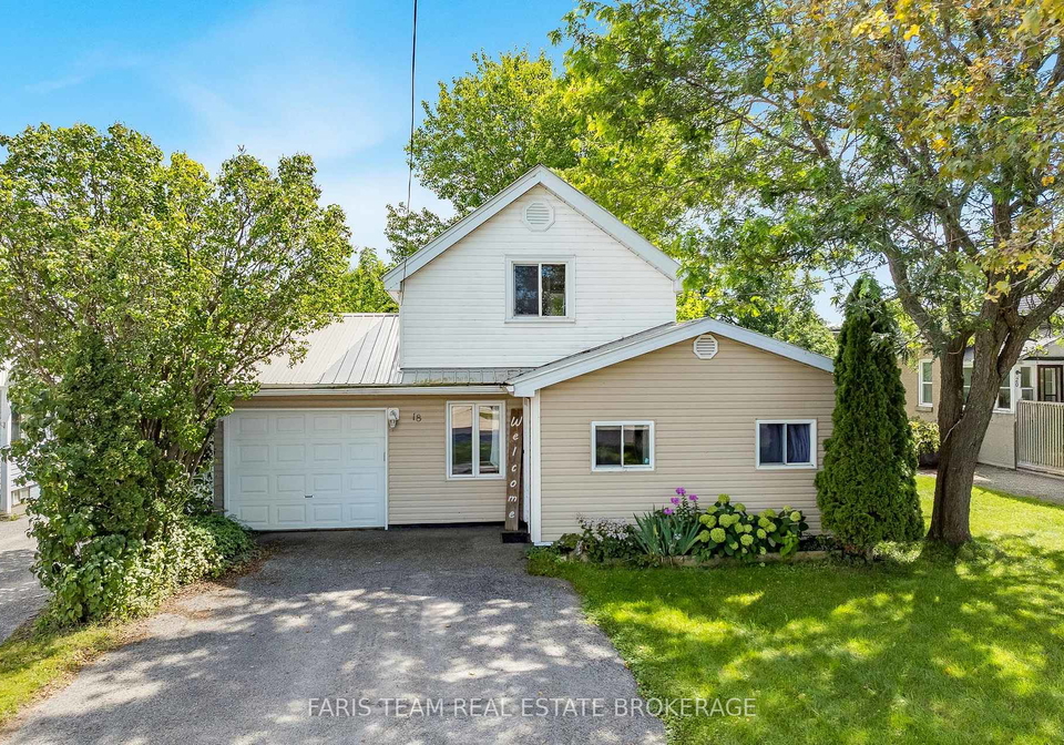 18-poyntz-street-penetanguishene-ontario-s13822670