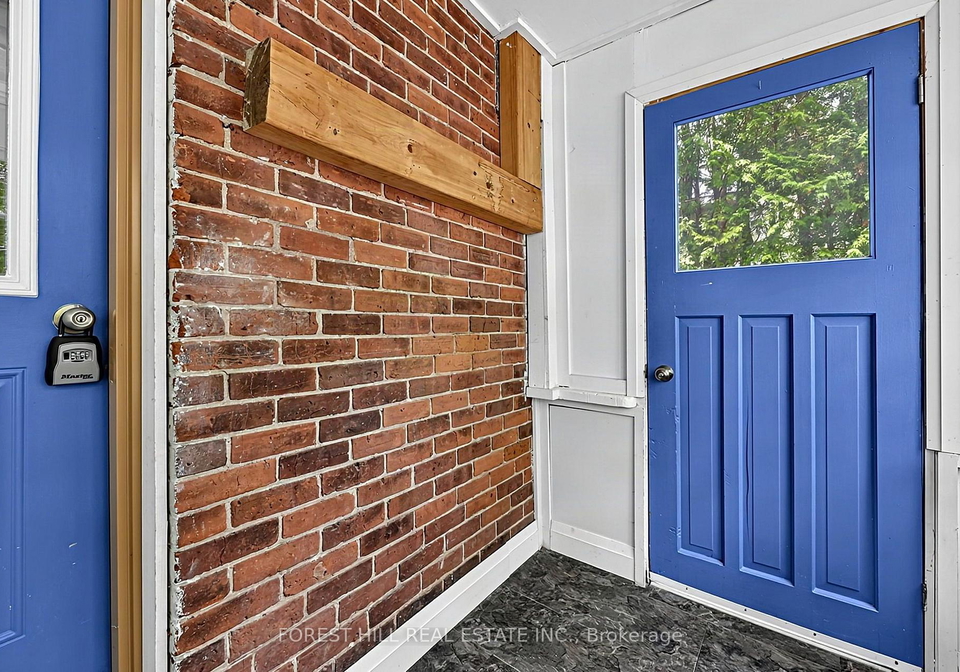 210-centennial-drive-midland-ontario-s13822916
