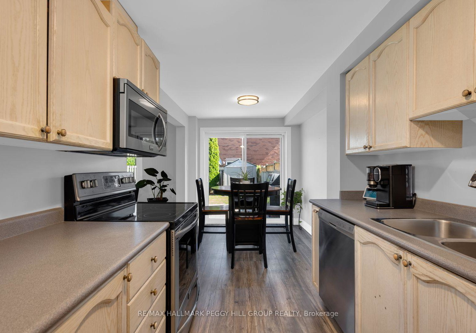 11-caribou-court-barrie-ontario-s13822970