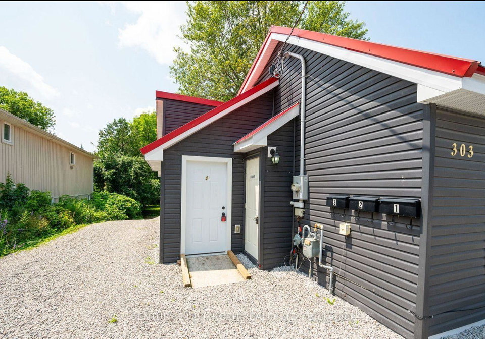 30moffat-street-orillia-ontario-s13823108