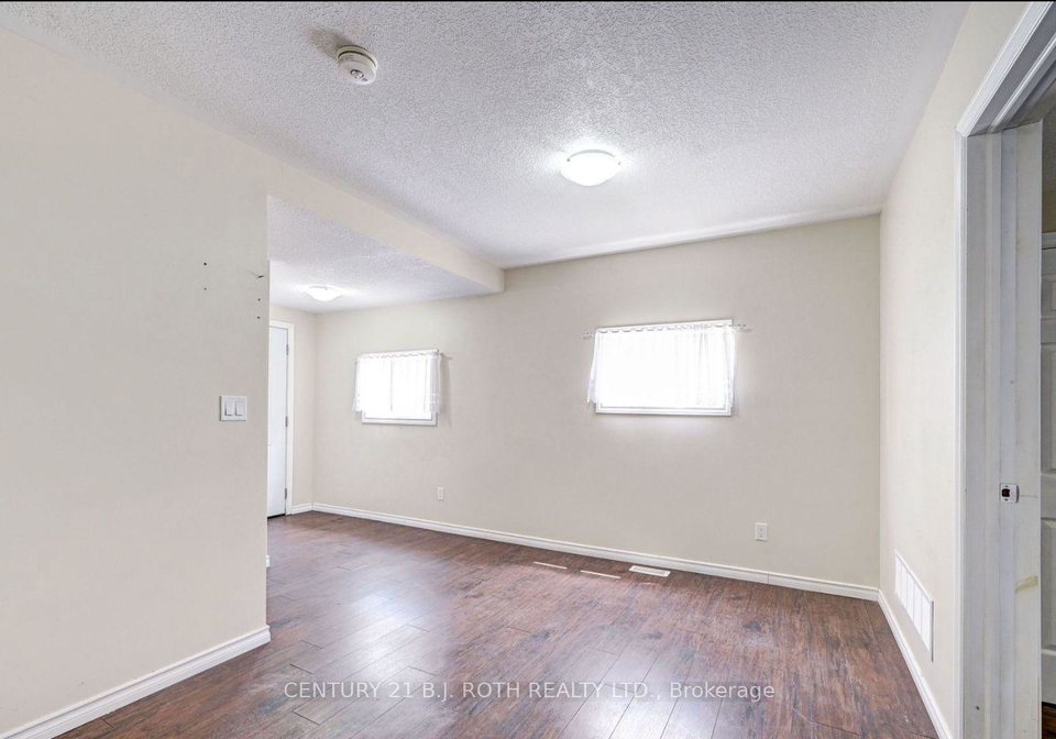 30moffat-street-orillia-ontario-s13823108