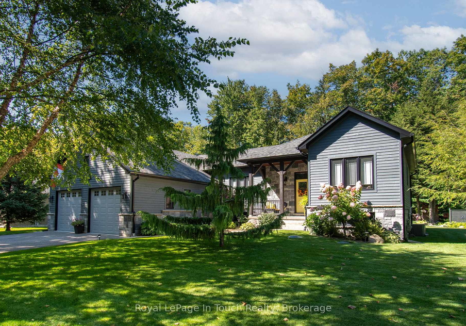 58-wolfe-trail-tiny-ontario-s13823348