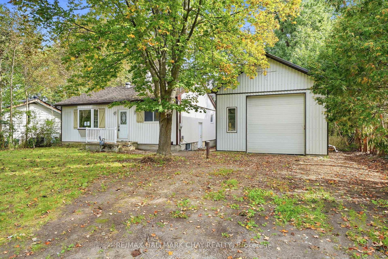 1213-bayfield-street-n-springwater-ontario-s13825690