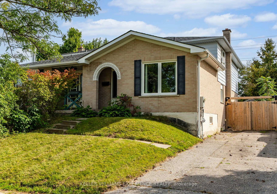 21-b-college-crescent-barrie-ontario-s13825978