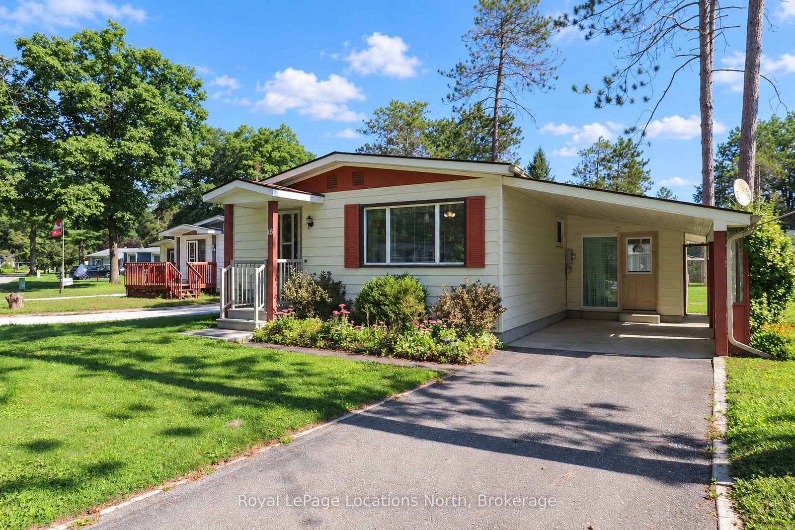 16-sinclair-avenue-s-wasaga-beach-ontario-s13826038