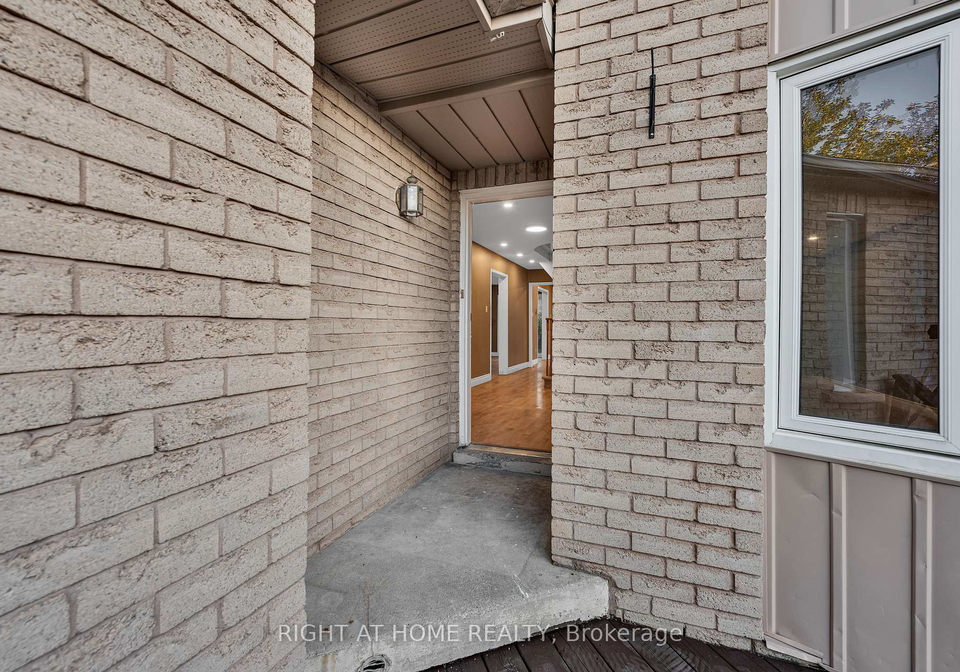 45-blair-crescent-barrie-ontario-s13826692
