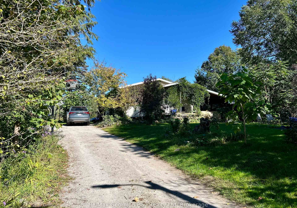 4437-line-9-north-line-oro-medonte-ontario-s13827500