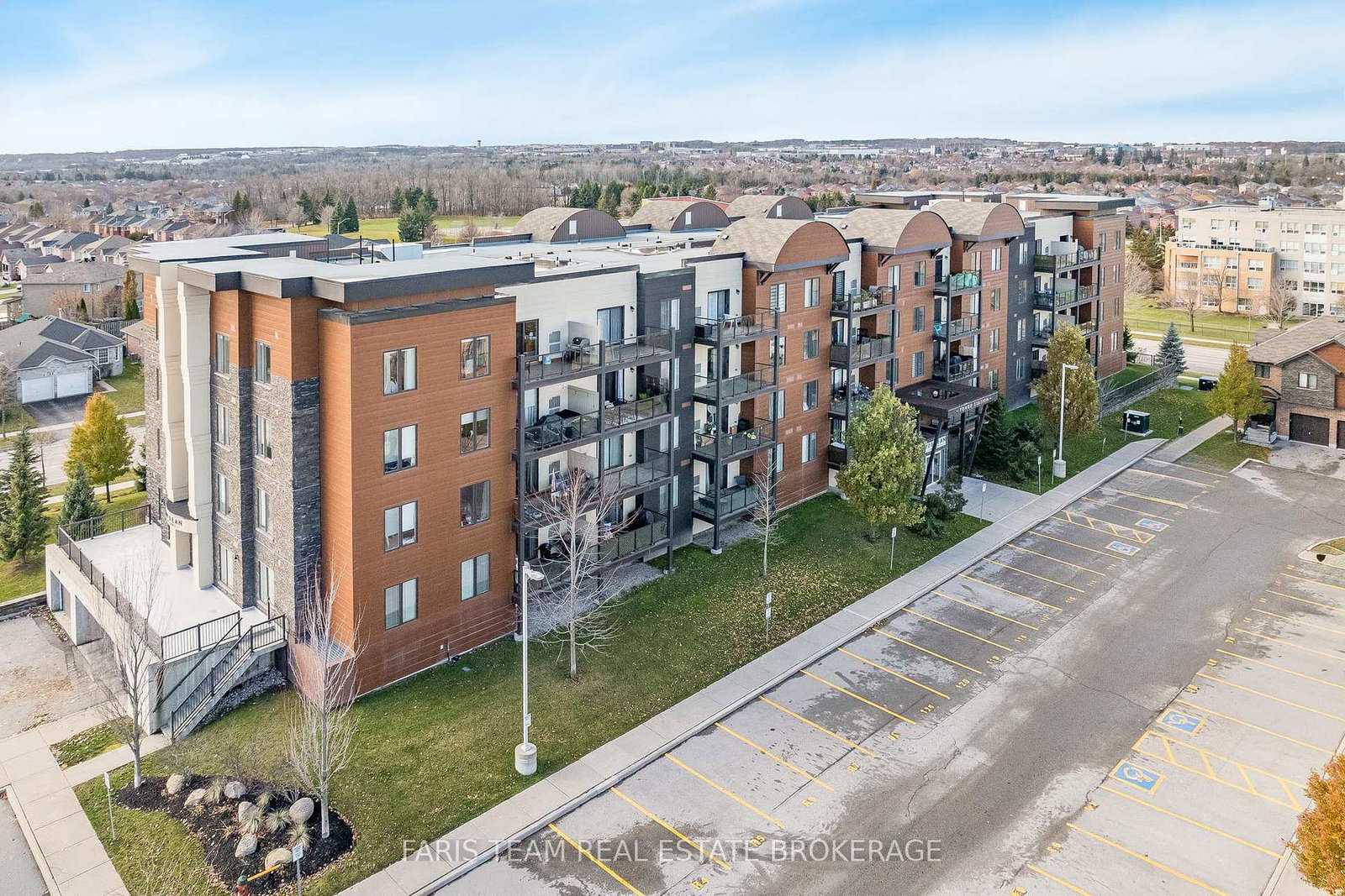 100-dean-avenue-barrie-ontario-s13828046