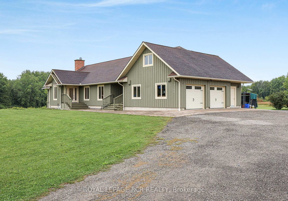 2192-atkinson-road-springwater-ontario-s13829192