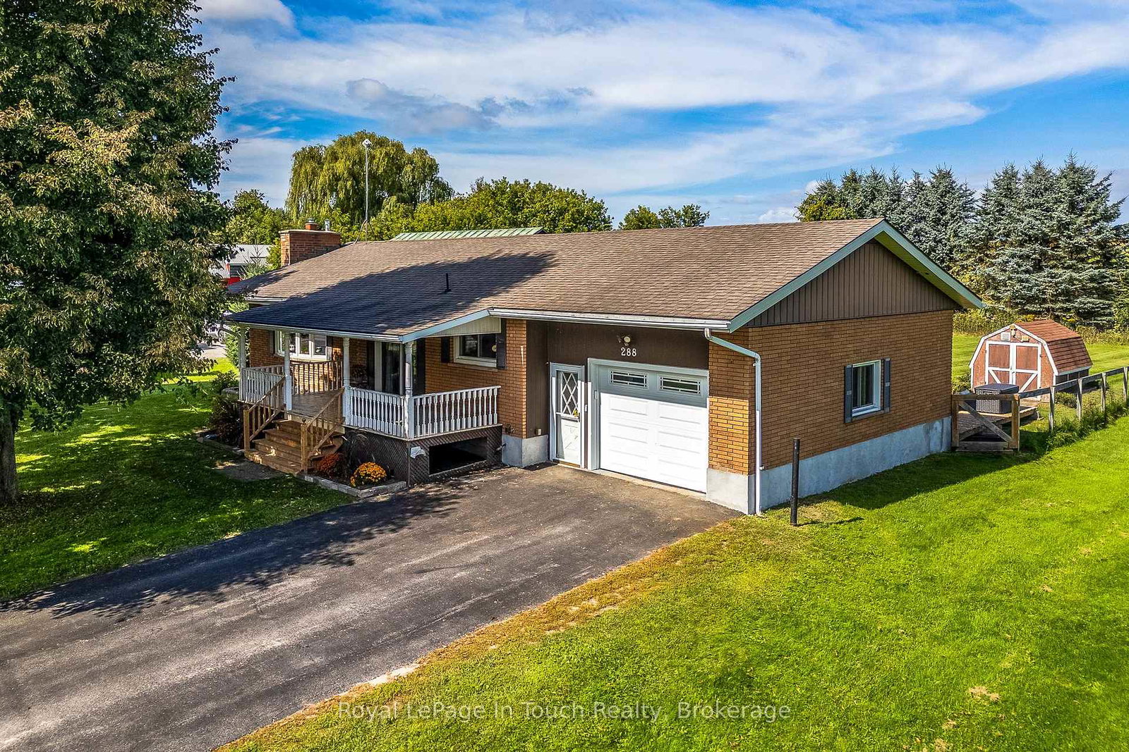 288-lafontaine-road-w-tiny-ontario-s13829934