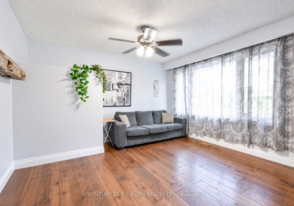 5-east-gate-barrie-ontario-s13830102