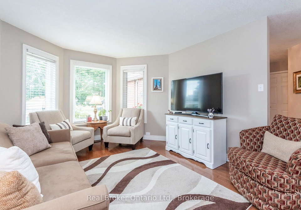 15-neelands-street-barrie-ontario-s13830252