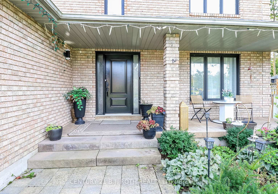 61-barwick-drive-w-barrie-ontario-s13833776