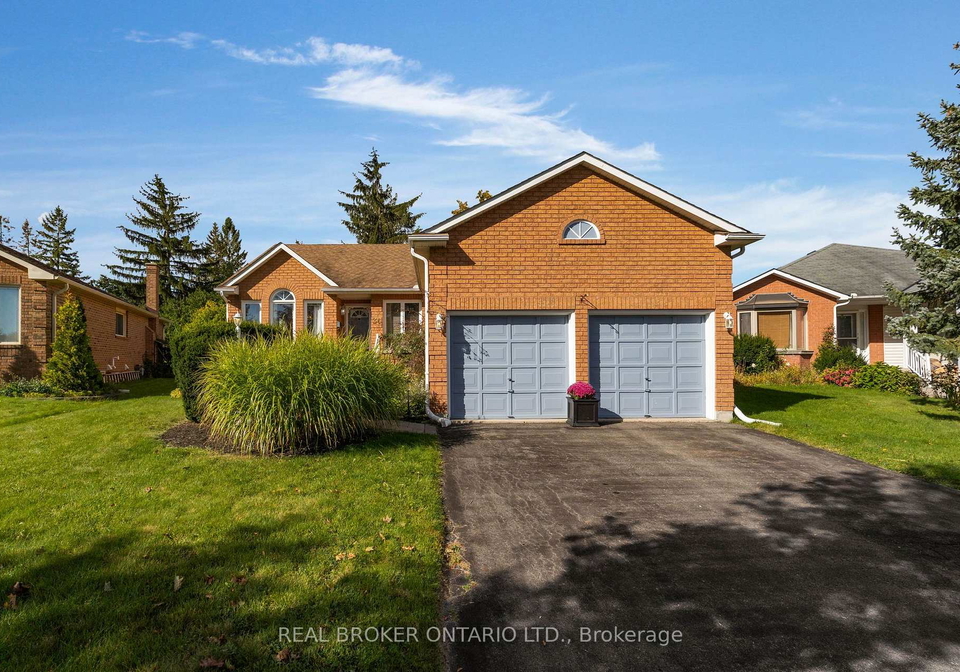 36-webb-street-barrie-ontario-s13835974