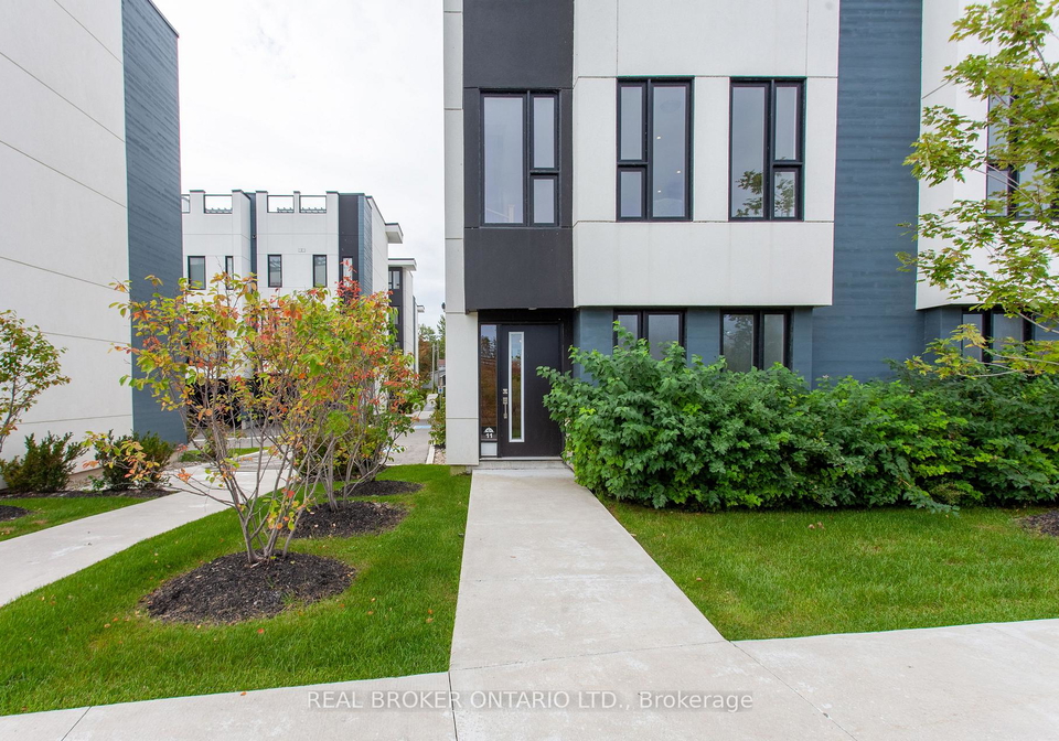 11-mariners-pier-way-orillia-ontario-s13836306