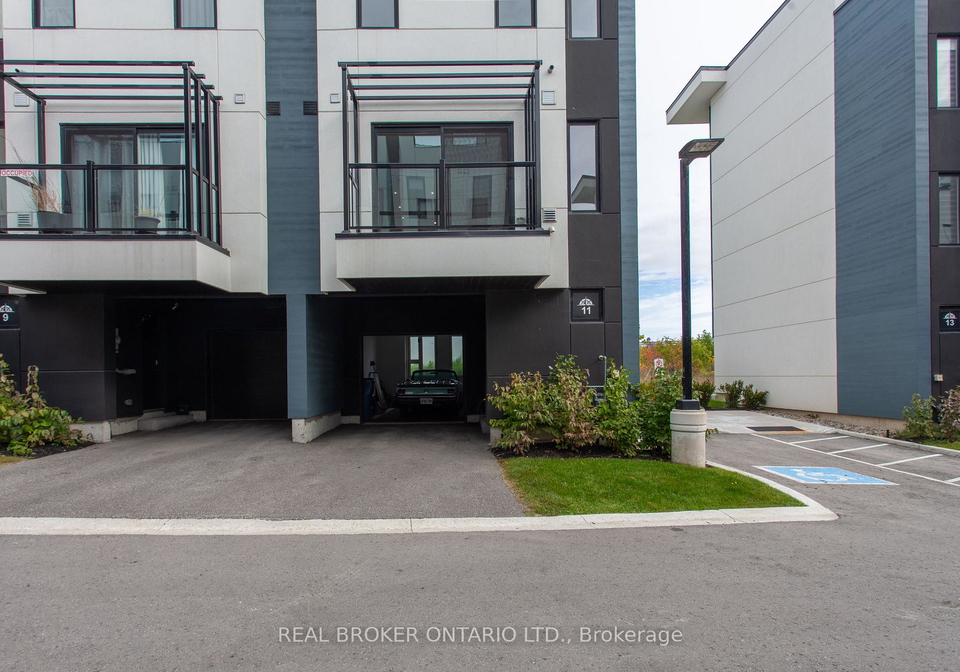 11-mariners-pier-way-orillia-ontario-s13836306