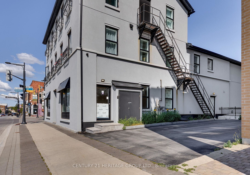 130-e-dunlop-street-barrie-ontario-s13836620