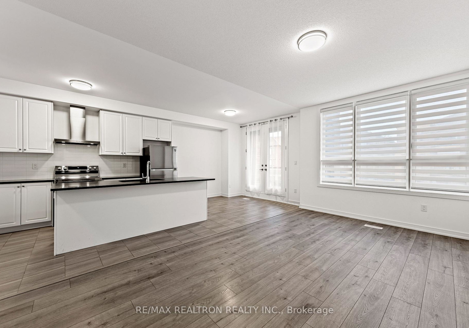139-blue-forest-crescent-barrie-ontario-s13839604