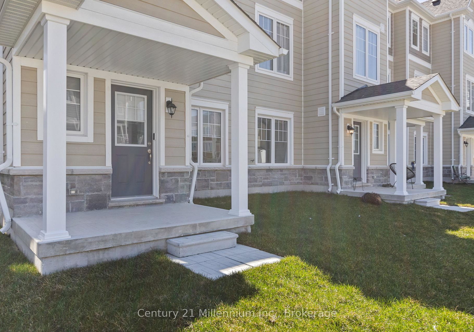 93-surf-drive-wasaga-beach-ontario-s13843032