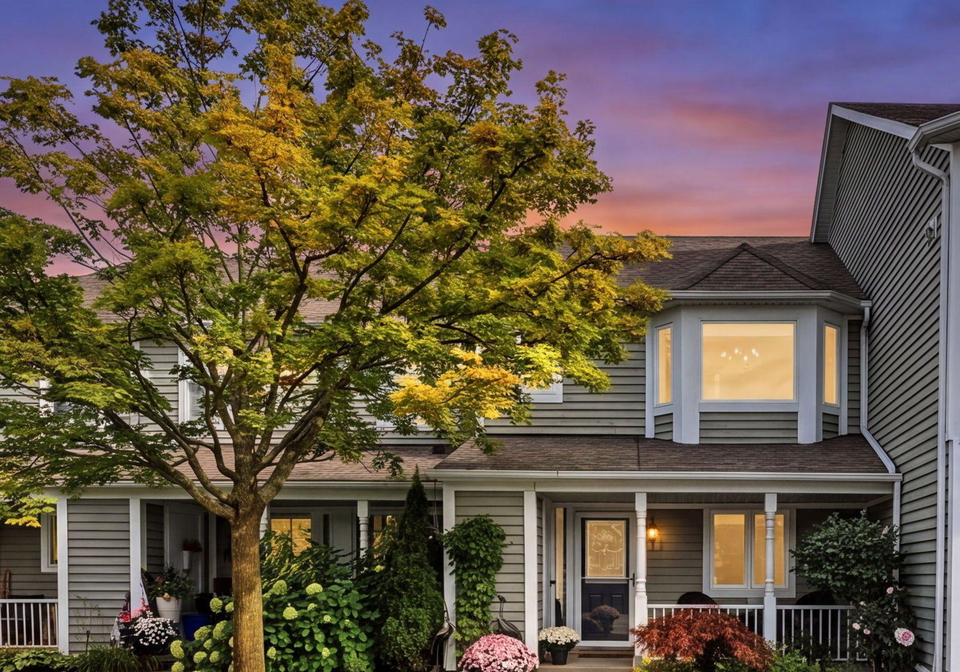 13-cranberry-surf-collingwood-ontario-s13843470