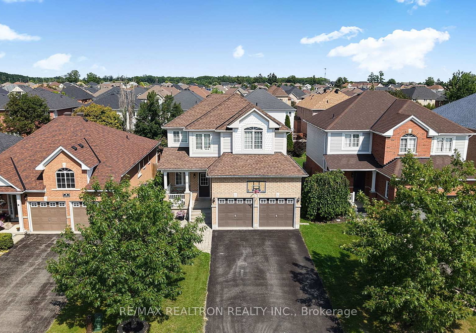 11-tudor-crescent-barrie-ontario-s13843572