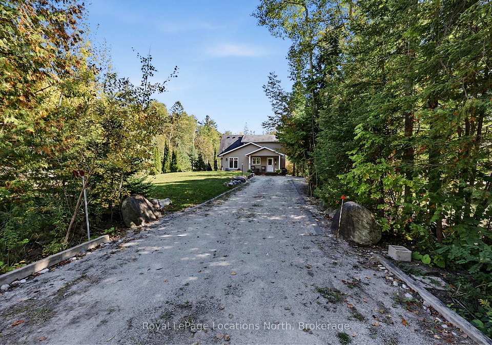 1-moore-avenue-tiny-ontario-s13846050