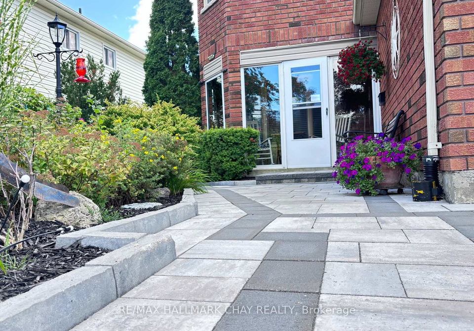 79-browning-trail-barrie-ontario-s13846500