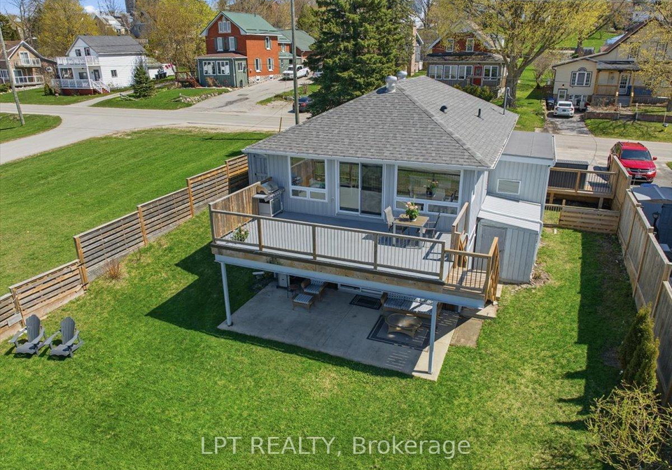 45-water-street-penetanguishene-ontario-s13847726