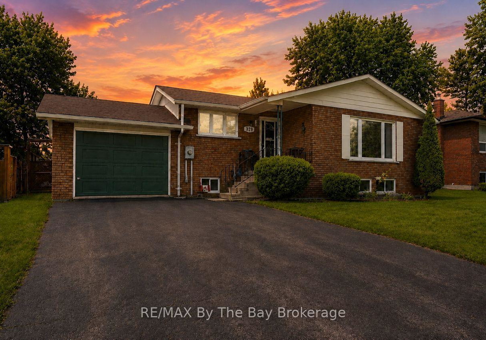 229-datas-drive-e-clearview-ontario-s13849030