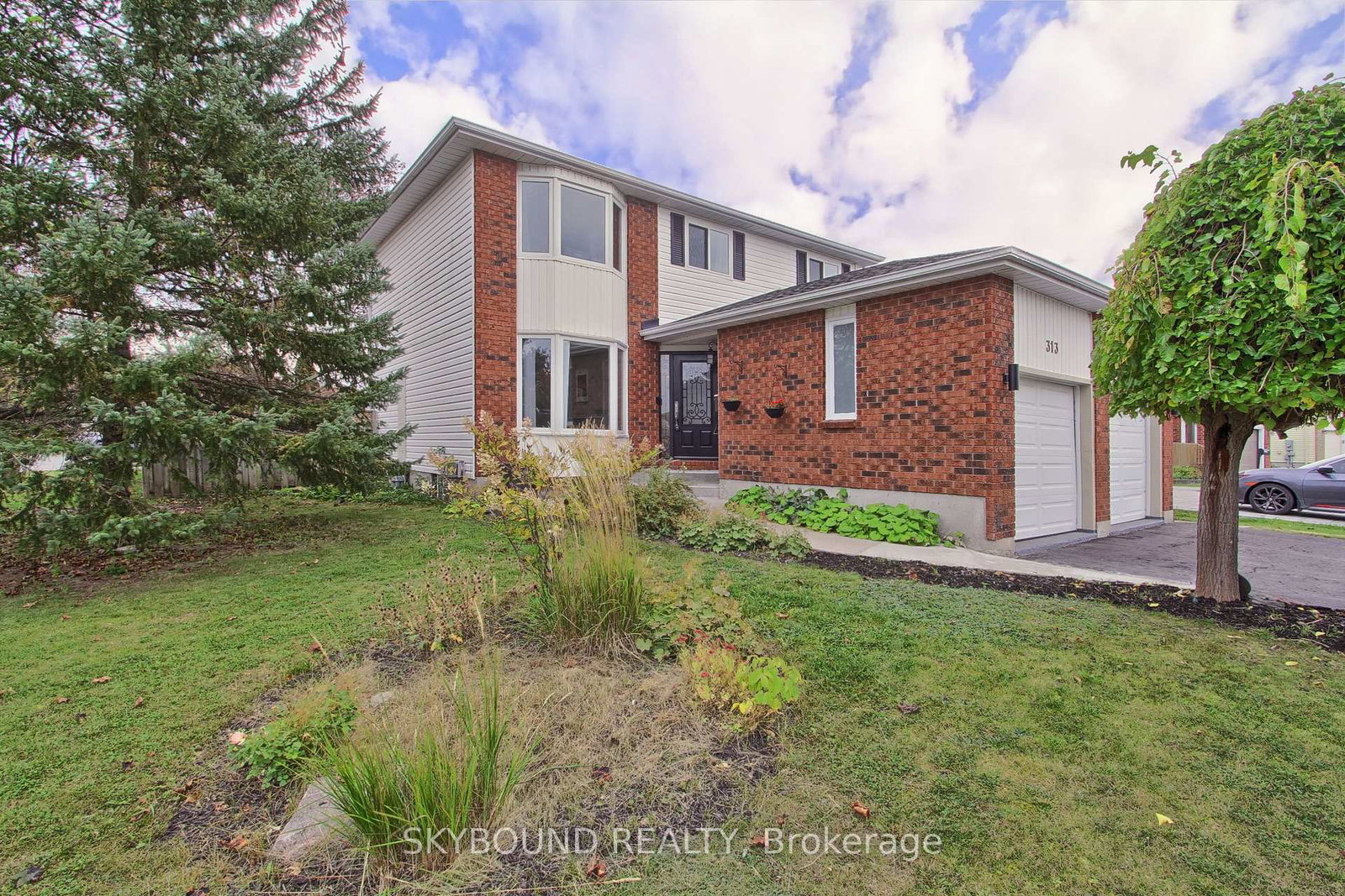313-hickling-trail-barrie-ontario-s13850228
