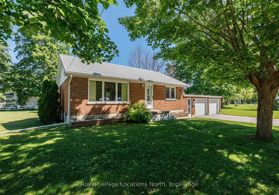 2-buist-street-clearview-ontario-s13850502