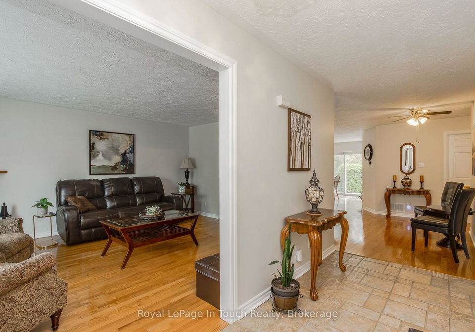 90-burke-street-penetanguishene-ontario-s13853022