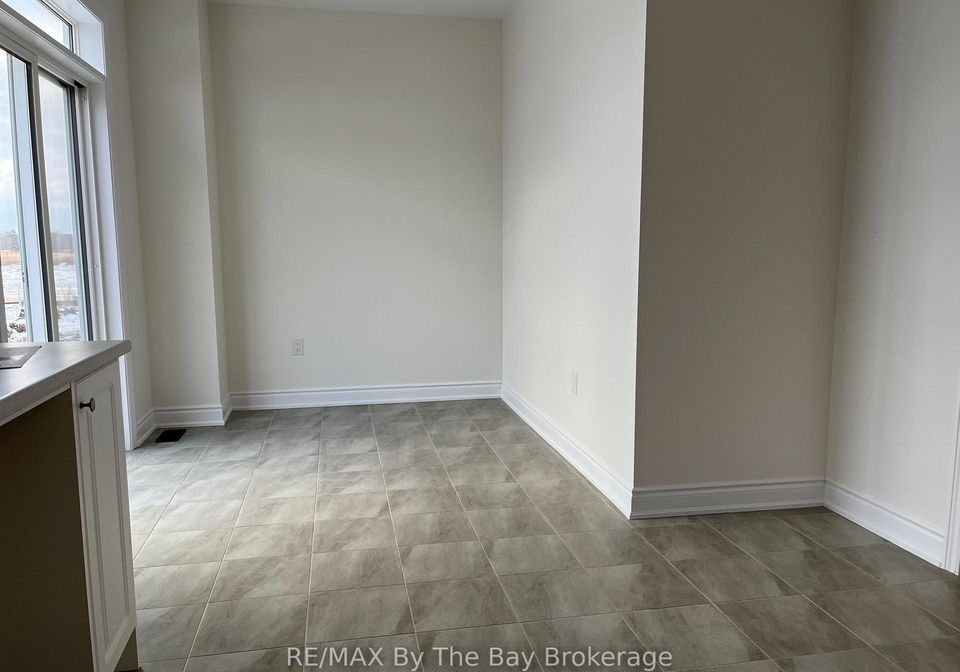 17-carriage-lane-wasaga-beach-ontario-s13854490