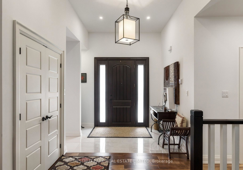 9-moran-street-springwater-ontario-s13854932