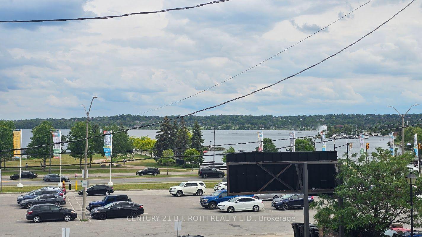 4dunlop-street-e-barrie-ontario-s13855152