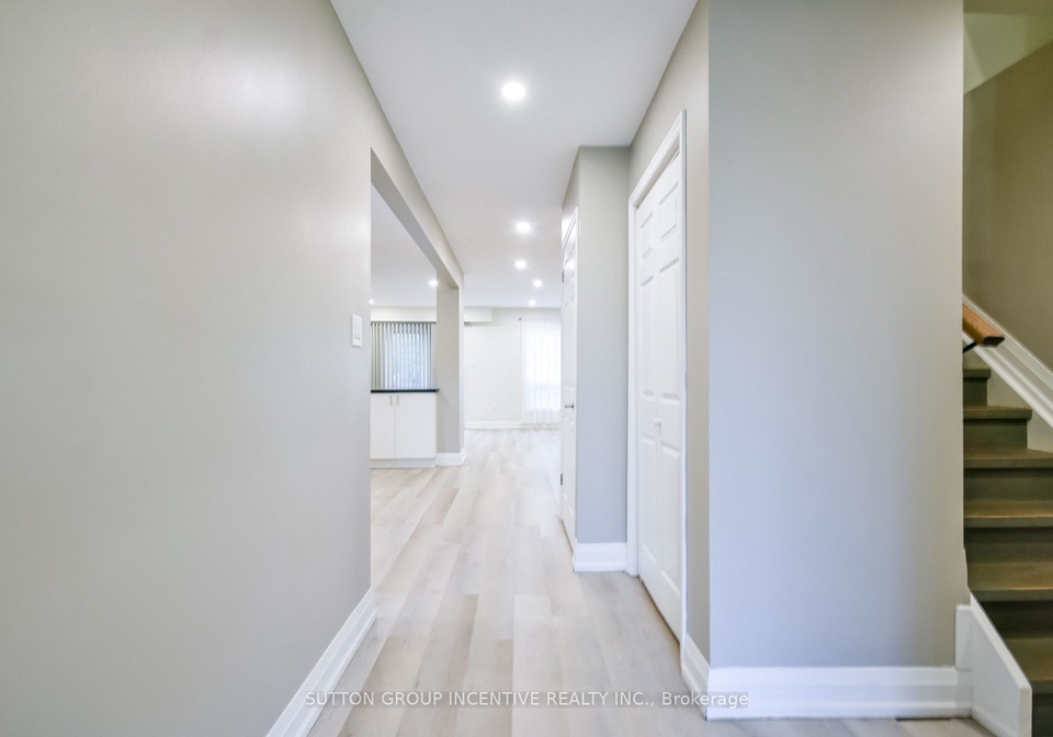 33b-cundles-road-e-barrie-ontario-s13855748