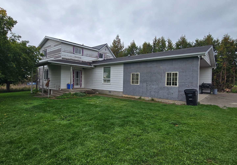 2939-92-county-road-springwater-ontario-s13857020