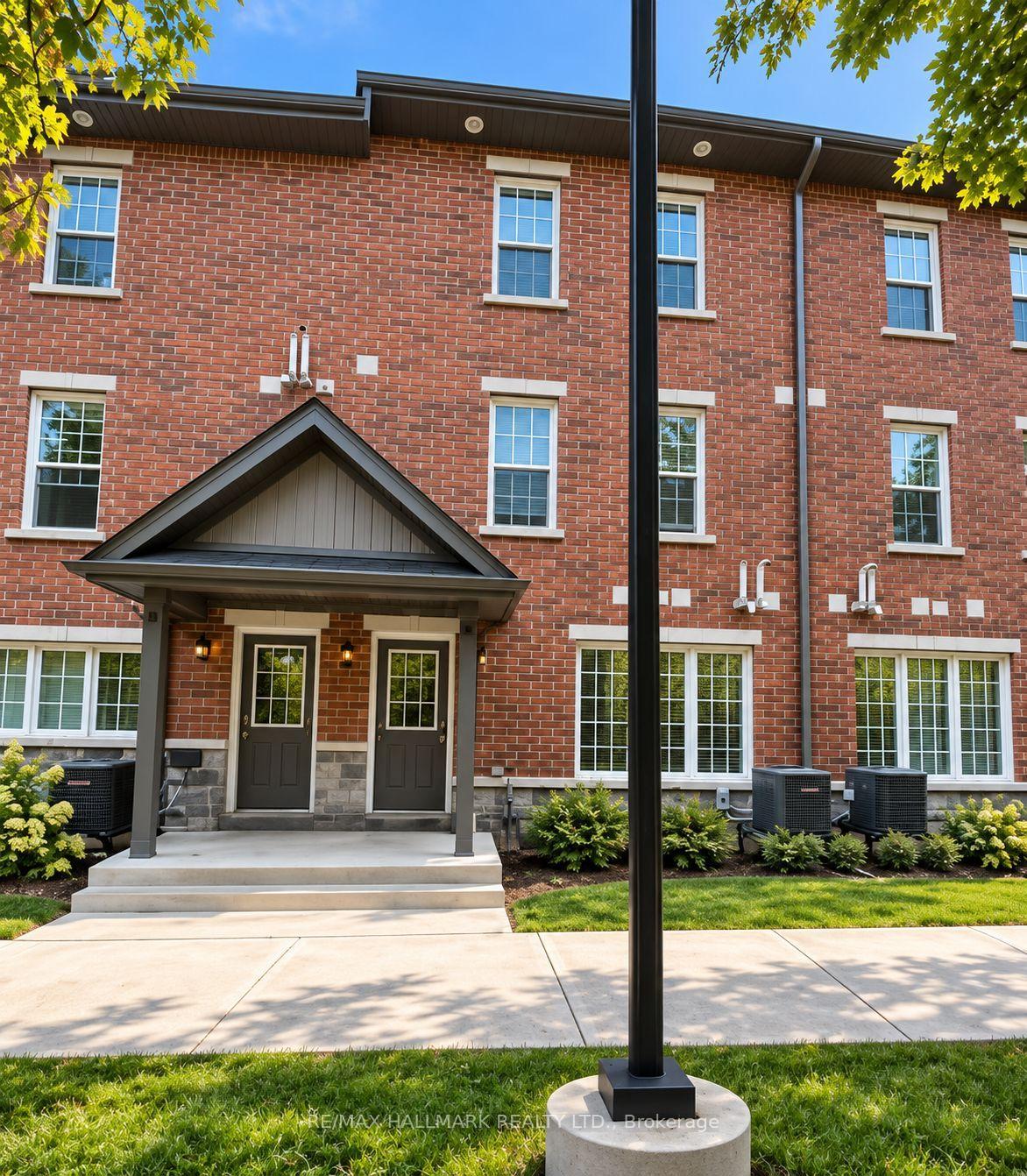 242-penetanguishene-road-barrie-ontario-s13857138