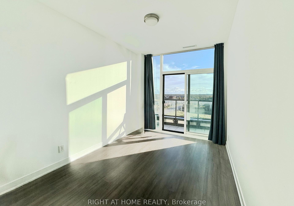 681-yonge-street-barrie-ontario-s13858298