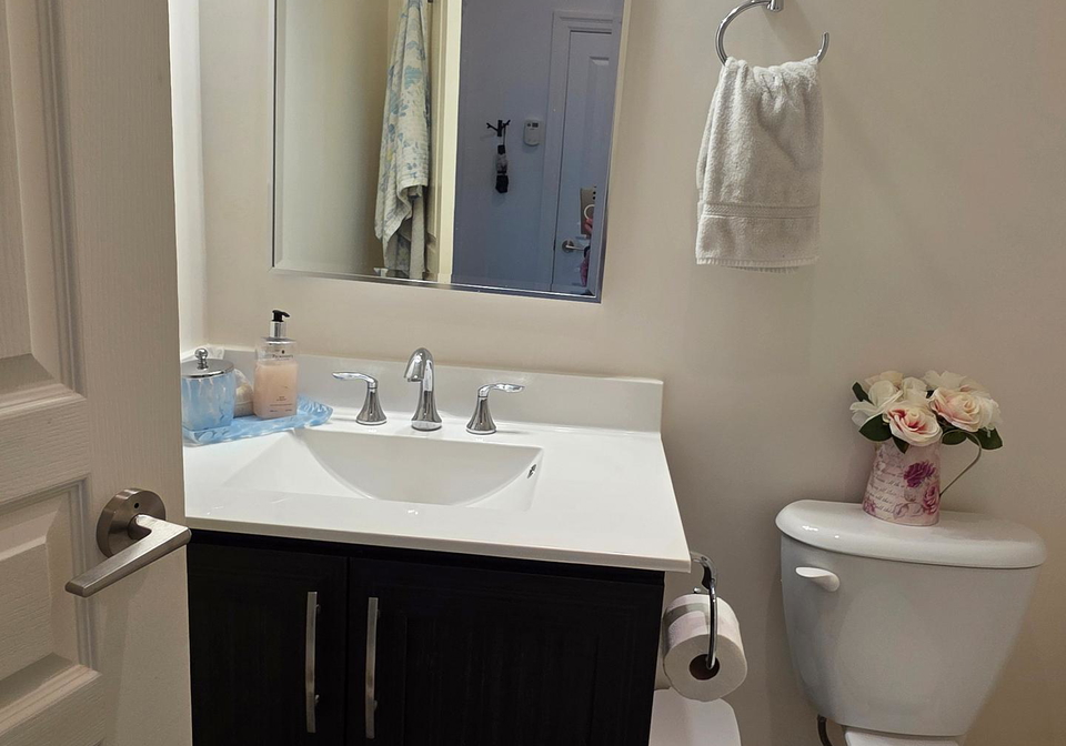 1-shipyard-lane-collingwood-ontario-s13858684