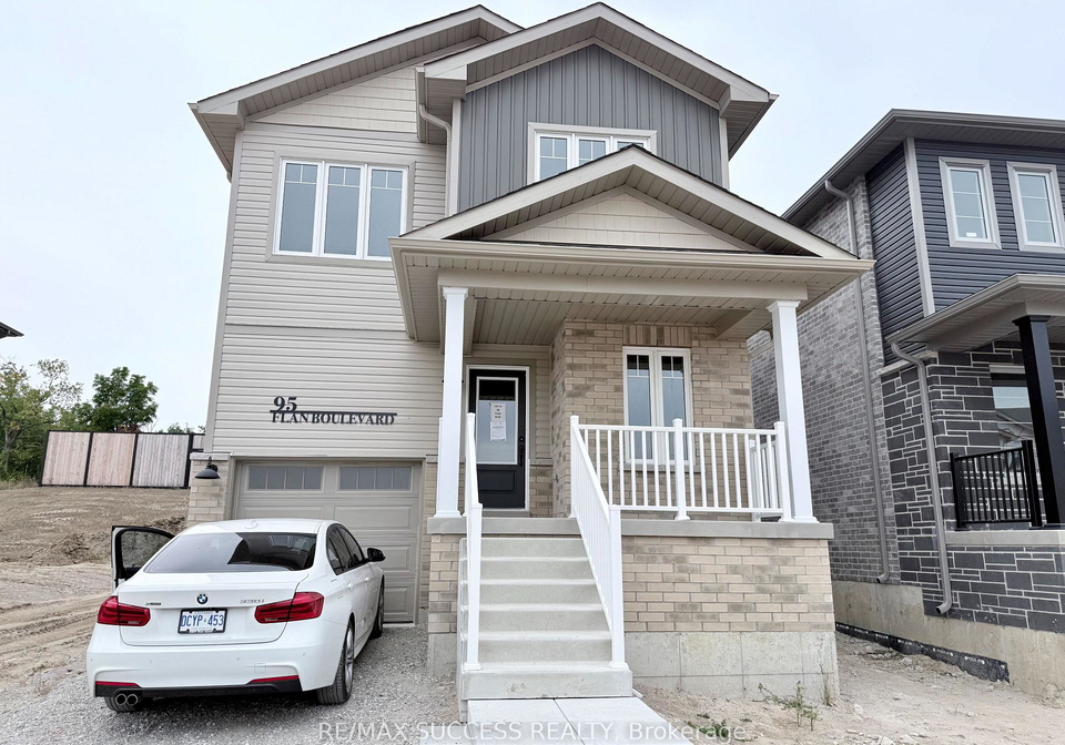 95-flan-boulevard-barrie-ontario-s13859052