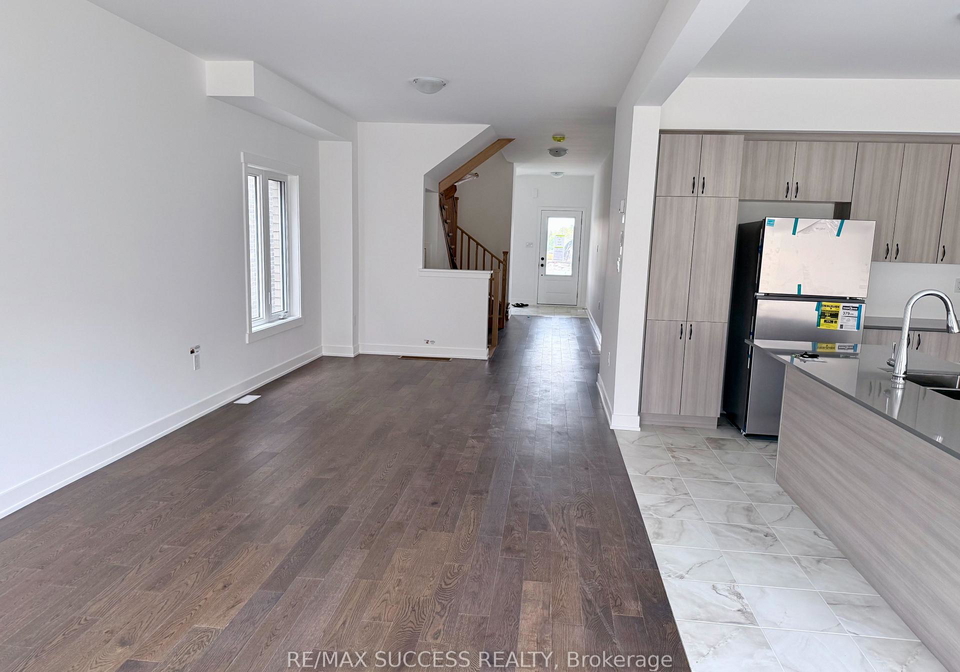 95-flan-boulevard-barrie-ontario-s13859052