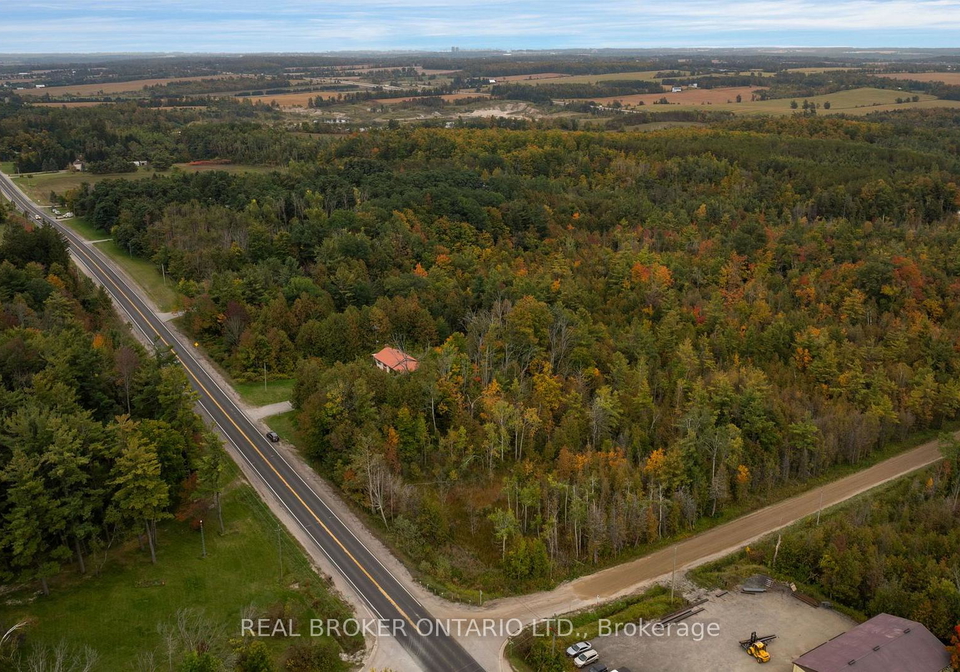 2086-penetanguishene-road-springwater-ontario-s13859324