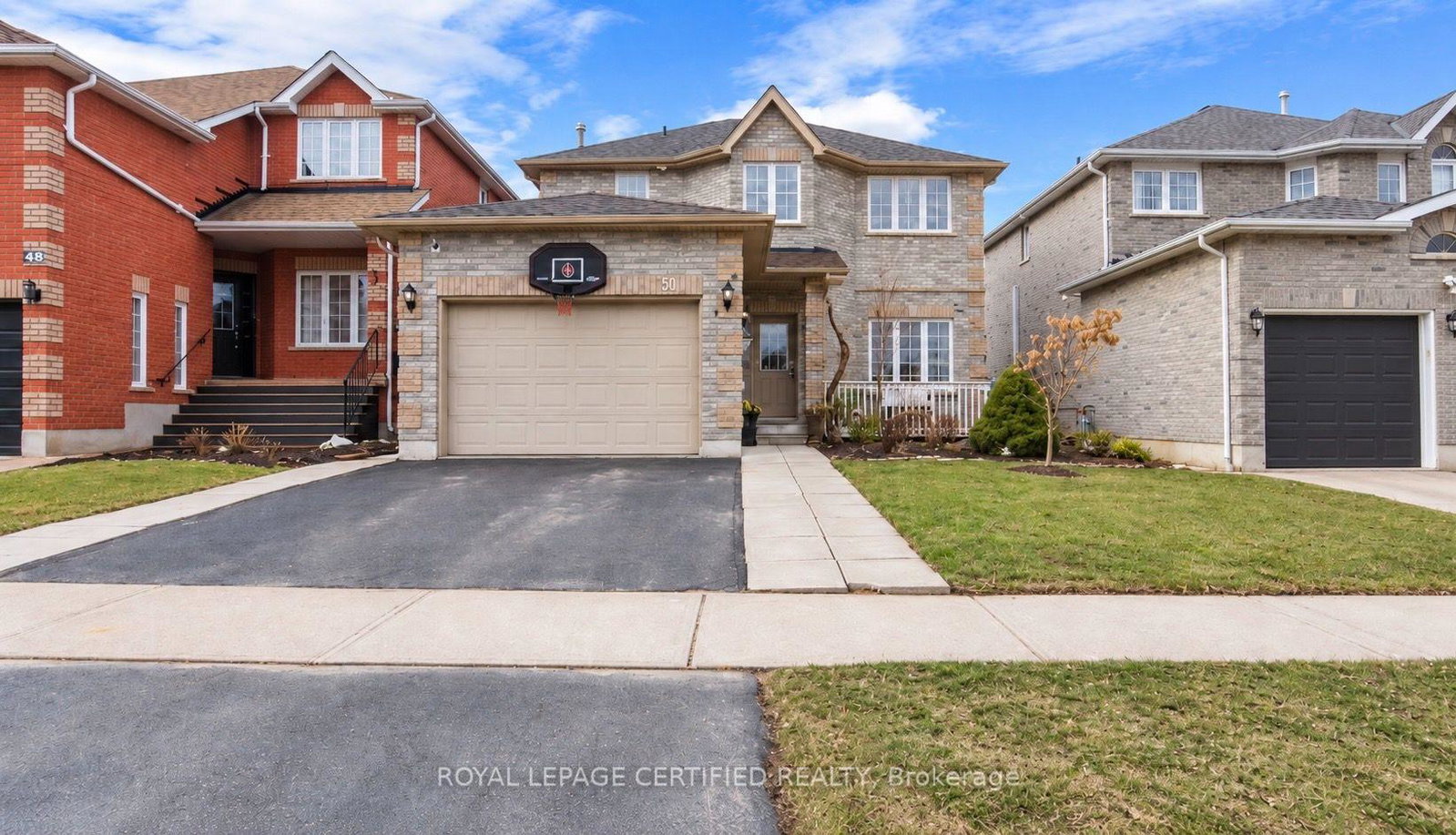 50-batteaux-street-barrie-ontario-s13859362