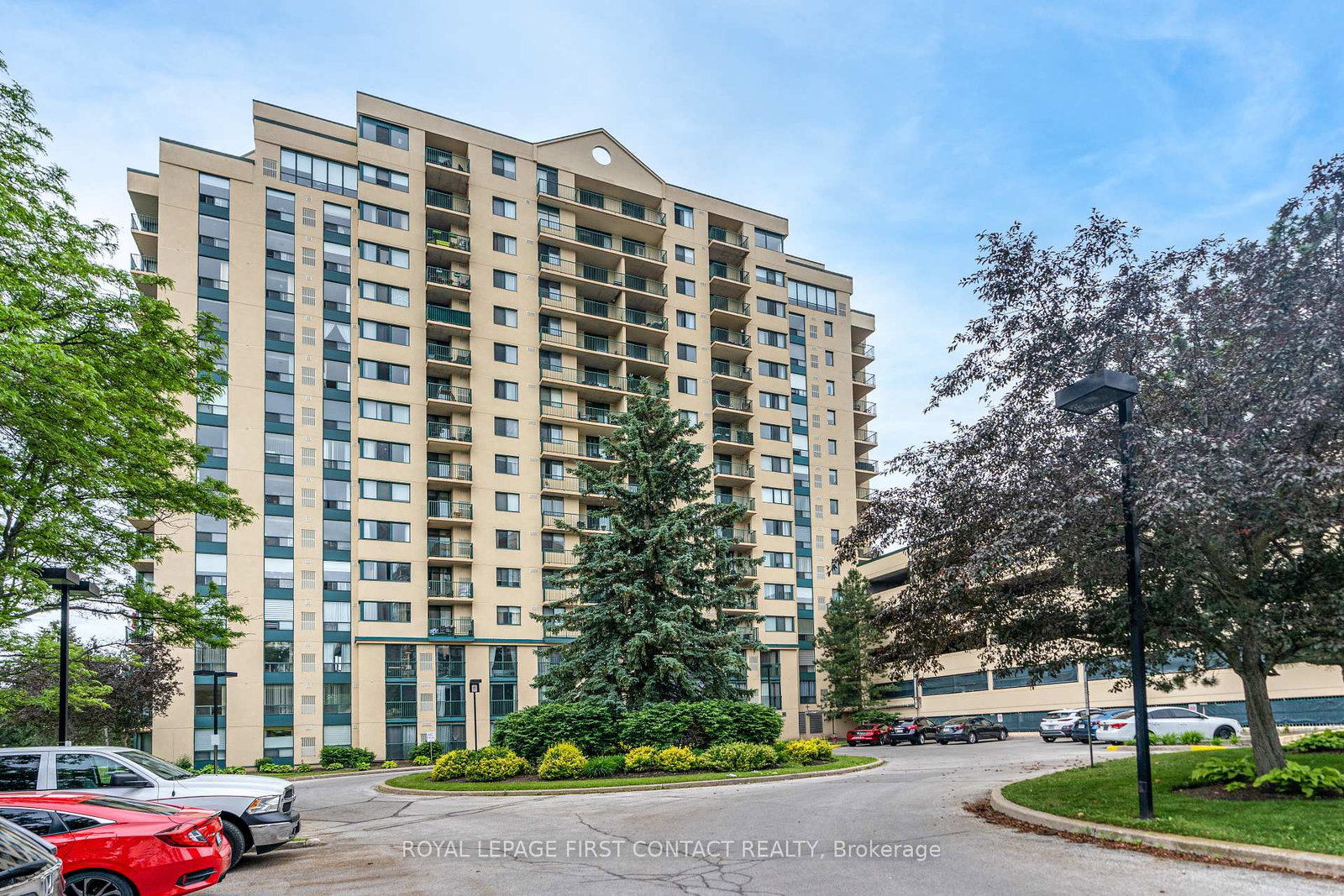 75-ellen-street-barrie-ontario-s13860972